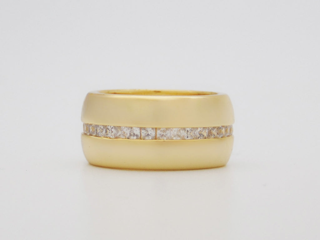 Can’t get enough ring
