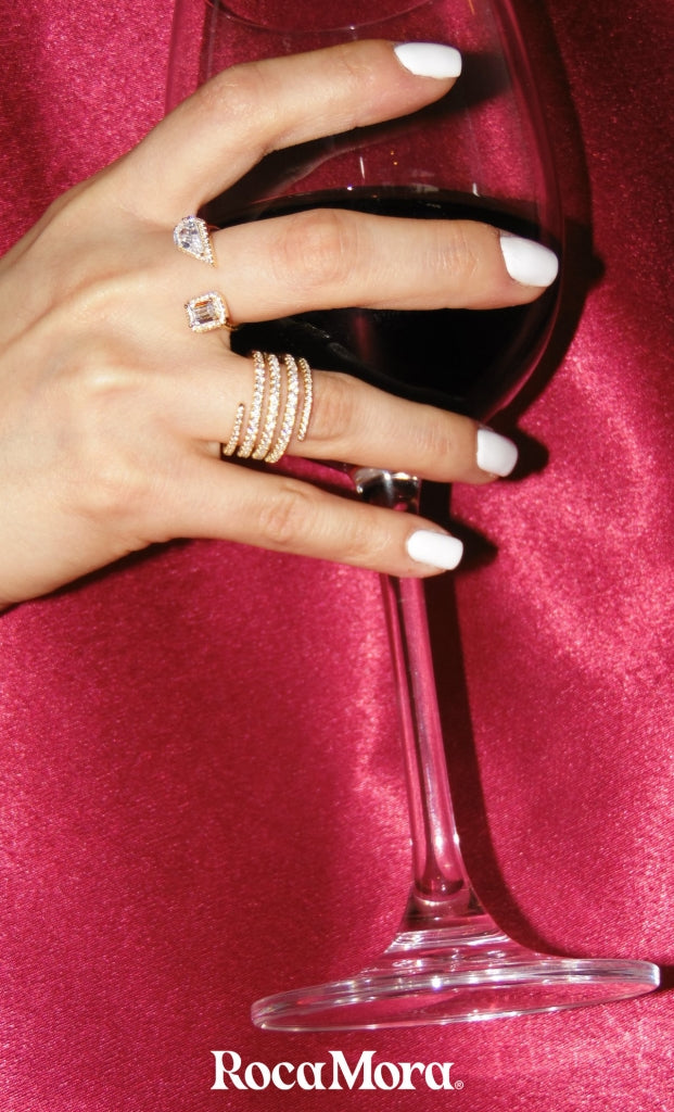 Lipstick ring