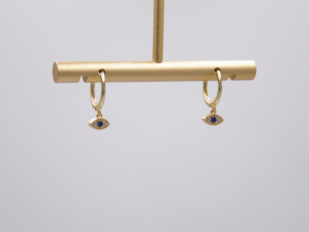 Arracada Ojo con Zirconias Dorado