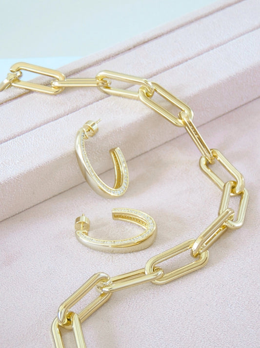 One call away hoops