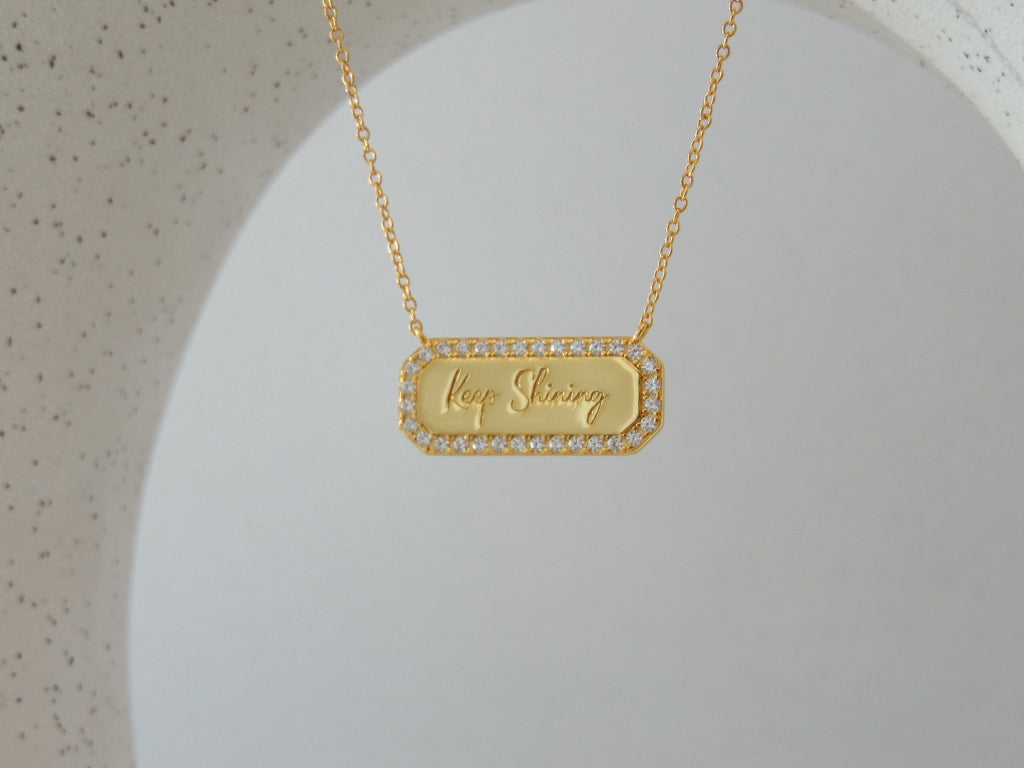 Roca Mora Necklaces