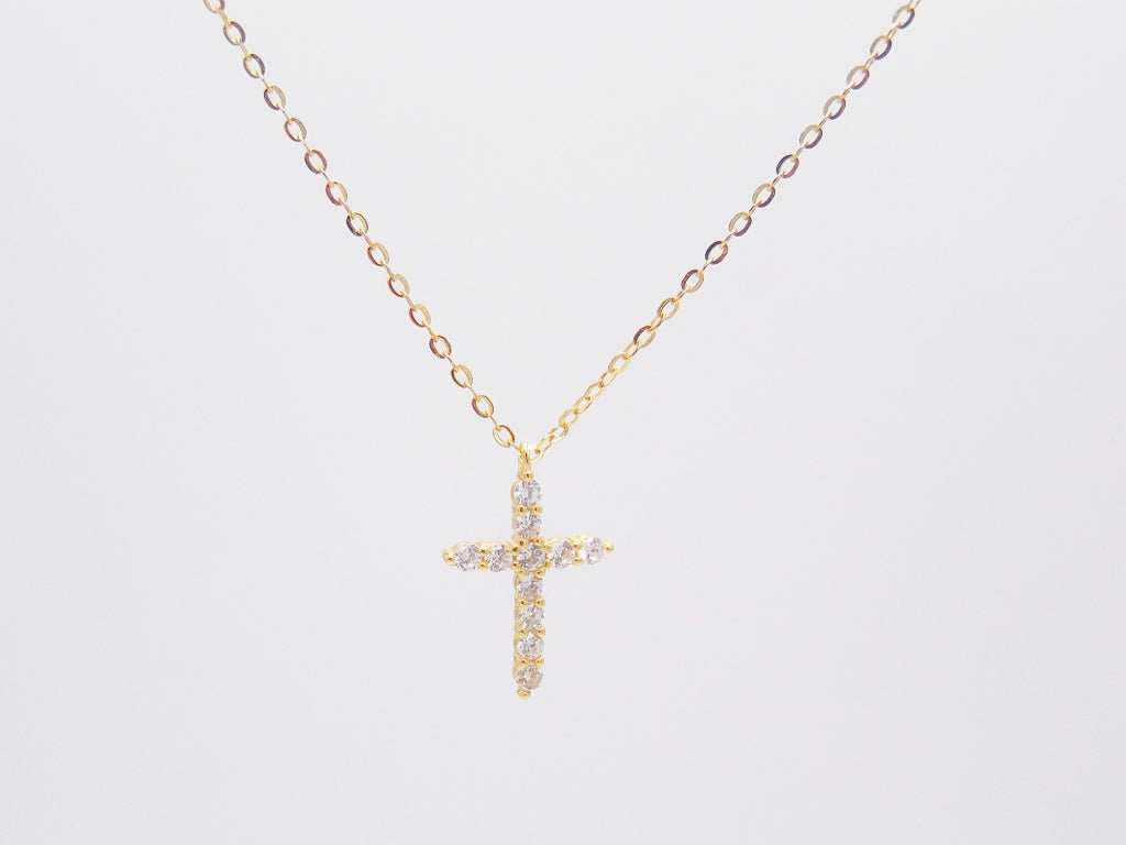 COLLAR CRUZ CON ZIRCONIAS