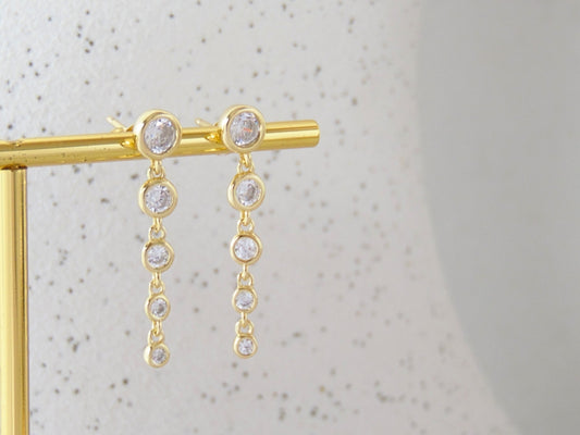 5 BEZEL EARRING