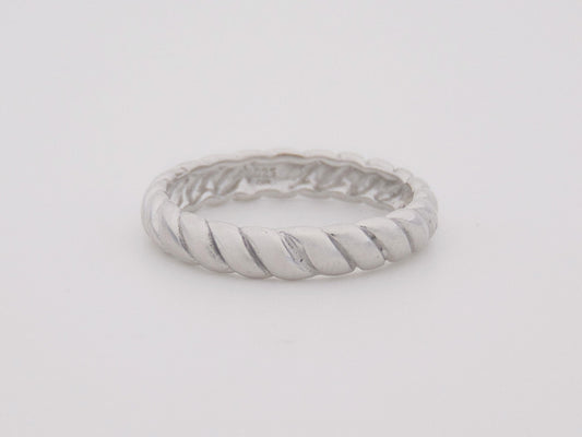 Ring Twist
